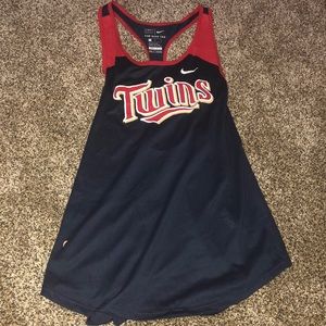 Nike twins tank top